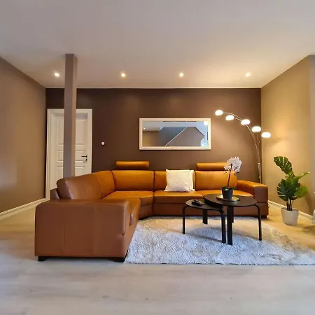 Beautiful 3-bedroom Near Center, 110m2, Great Location